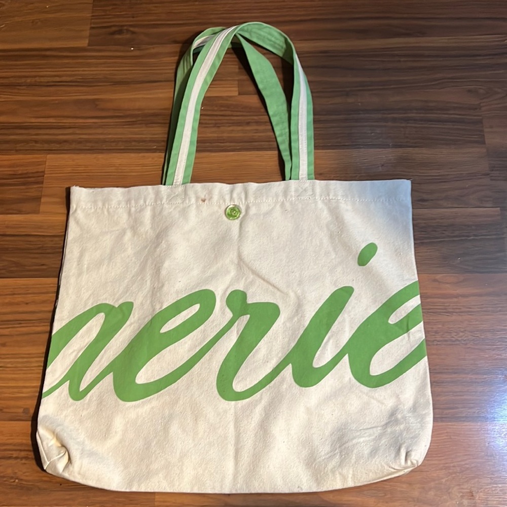 Aerie Tote Bag